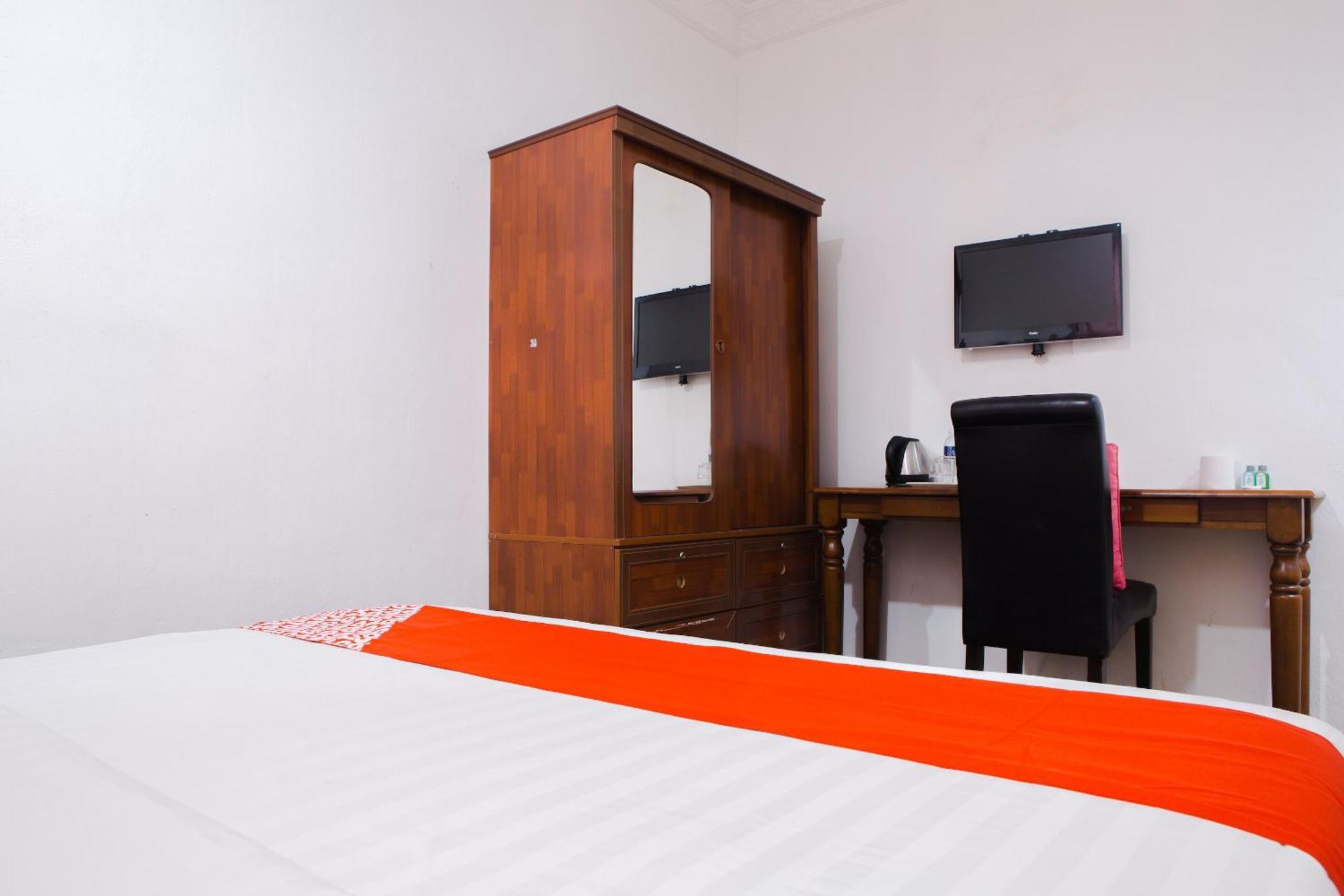 Oyo 90037 The 7 Lodge Tambunan Εξωτερικό φωτογραφία